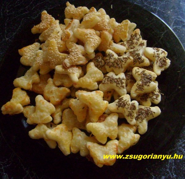 szezámmagos pillangó